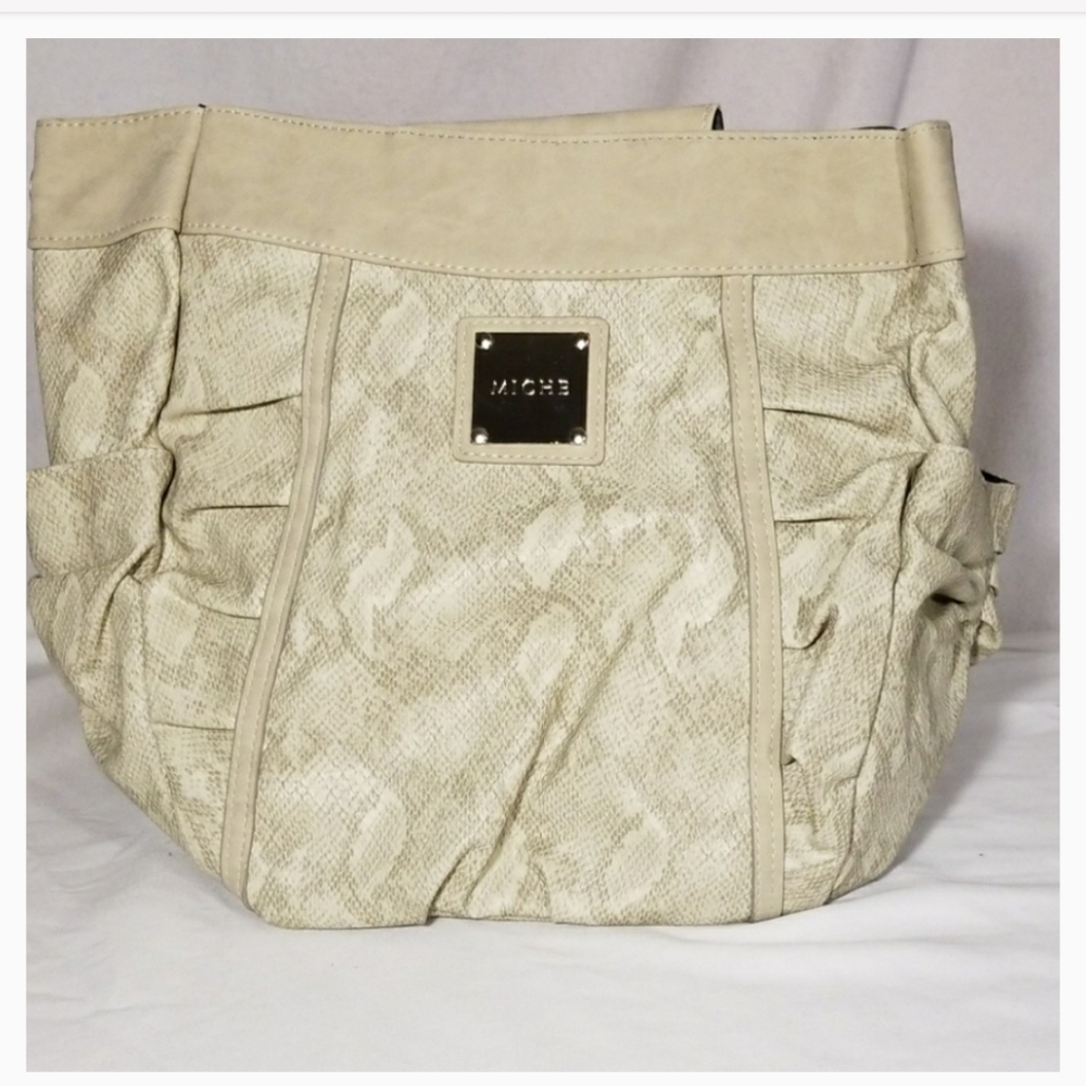 Miche Demi Covers Beverly